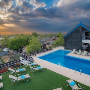 Delta Boutique & Carmen Silva Resort